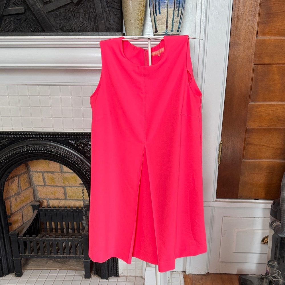 Vilagallo‎ vibrant pinky/coral Sleeveless Dress- worn once. 230 retail